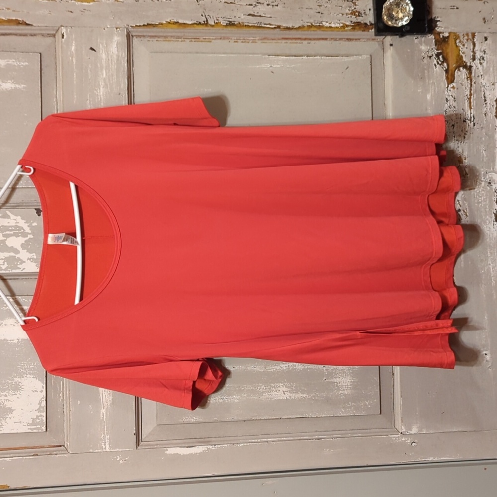 LulaRoe Perfect T XXS Red